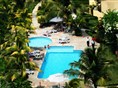 Boougainville hotel a bazén