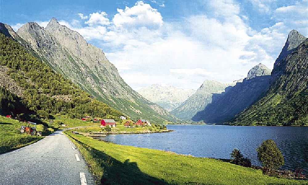 Velký okruh Norskem s turistikou - autobusem