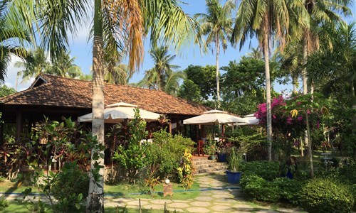 Císařské památky a koupání ve Vietnamu - Ostrov Phu Quoc, hotel Thanh Kieu