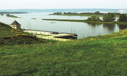 Tři ruská hlavní města: Moskva, vlakem do Nižného Novgorodu, lodí do Kazaně – letecký poznávací zájezd - Tatarstán, řeka Volha