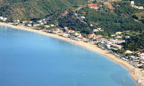 Studia Lola - 10/11 nocí - Agios Georgios - Řecko, Korfu