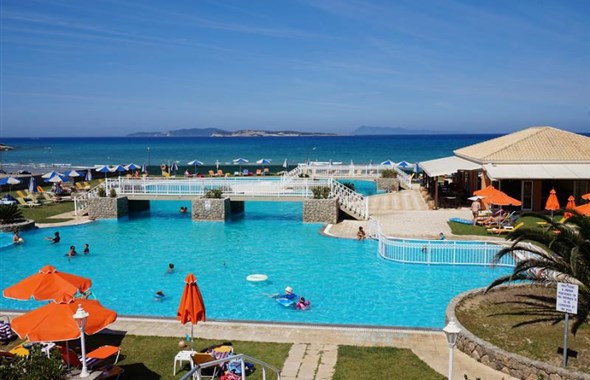 Hotel Athina San Stefanos****