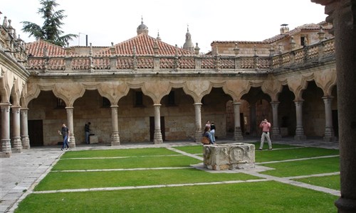 SVATOJAKUBSKÁ CESTA SEVERNÍM ŠPANĚLSKEM CESTOU SV. JAKUBA, ATLANTICKÁ KANTÁBRIE A LURDY - Svatojakubská cesta, Salamanca