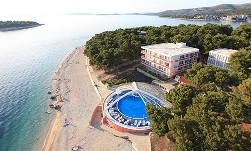 Hotel Zora*** - vlastní doprava - Primošten - Hotel a pavilony Zora