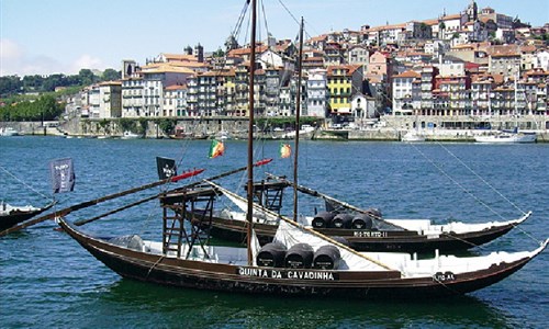 Portugalsko, velká cesta letecky/autobusem - Porto