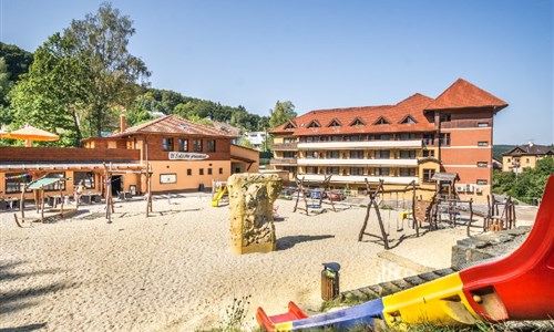 Ambra Wellness hotel **** - víkendová relaxace - Ambra dětské hřiště