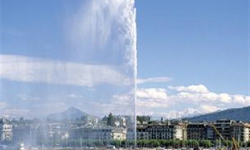 Okolo Ženevského jezera nejen za tajemstvím hodinek, čokolády a sýra