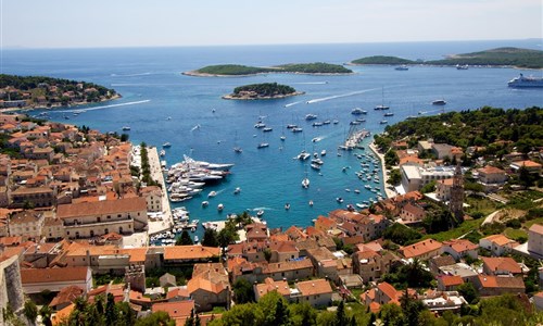 Hvar - Jelsa - Jelsa - letecký pohled