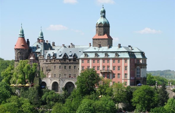 Za tajemstvím 3. říše i polské šlechty