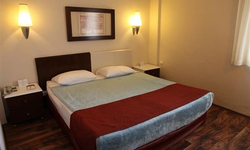 Hotel Queen´s Park Le Jardin*****