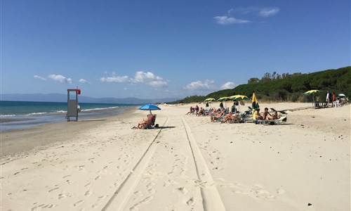 Kalábrie s výletem na Lipary - Villaggio Borgo degli Ulivi - pláž