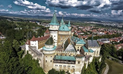 Lázeňské město a pohádkový zámek Bojnice - nejen o víkendu - Slovensko - Bojnice - zámek