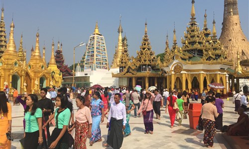 Myanmar - památky, příroda, koupání - Yangon - pagoda Shwedagon