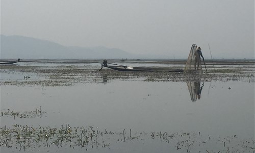 Myanmar - památky, příroda, koupání - Jezero Inle - rybolov