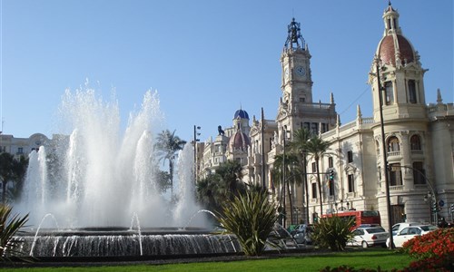 Valencie a Alicante - kraj bujarých svátků, jedinečného podnebí a báječné kuchyně - Valencie - město