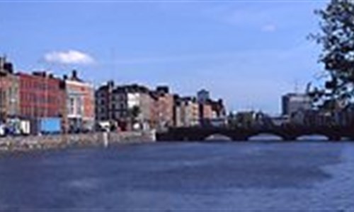 Dublin, letecký víkend s programem - Dublin Liffey River
