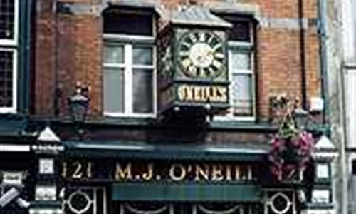 Dublin, letecký víkend s programem - O´´ Neills street