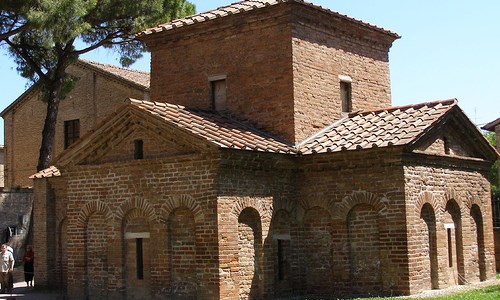 Antika a renesance - Ravenna, mauzoleum Galii Pacidii