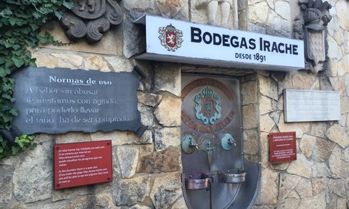 Baskicko a La Rioja - po Svatojakubských stopách mezi útesy a vinicemi - Bodegas Irache
