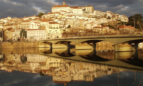 Portugalsko, velká cesta letecky/autobusem - Coimbra