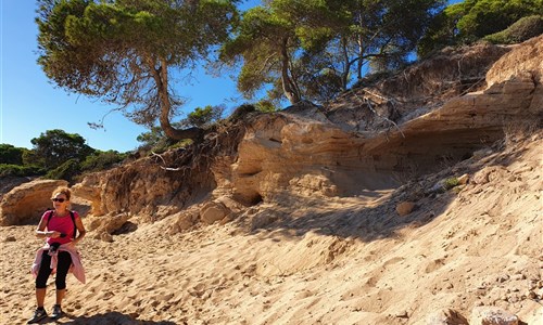 Mallorca s turistikou - nedotčená příroda a tradiční architektura - Mallorca s turistikou S´Estanyol