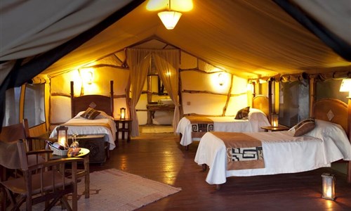 Keňa - Safari v Amboseli a Tsavo West a pobyt u moře - Keňa - národní park Amboseli, Satao Elerai Camp - interiér stanu