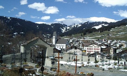 Graubünden, největší švýcarský kanton - Flims, Švýcarsko