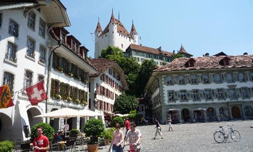 Nejkrásnější města, hory a jezera centrálního Švýcarska - Thun, Švýcarsko