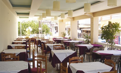 Hotel Admiral****+ - Řecko, Zakynthos - aparthotel Admiral