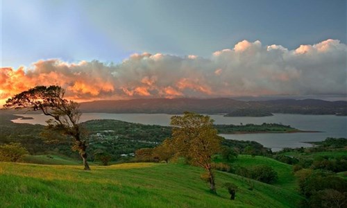Kostarika - mezi mořem, pralesy a sopkami - Jezero Arenal