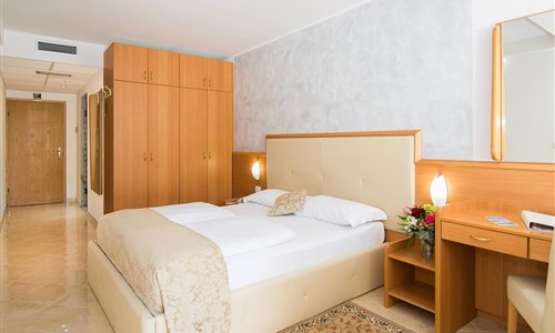 Hotel Hedera**** - Rabac - hotel Hedera - superior pokoj