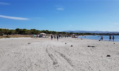 Babí léto na Sardinii s vínem a pobytem u moře - Sardinie