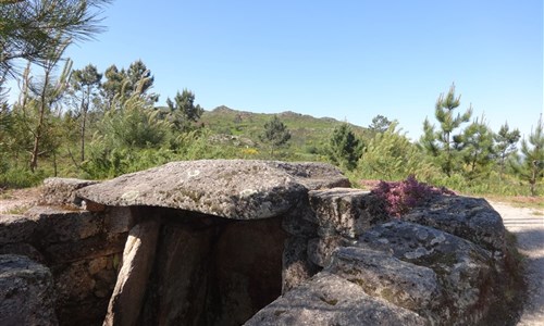 Porto a bukolická příroda severního Portugalska - Portugalsko - NP Peneda Geres - tumulus