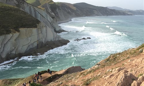 Svatojakubská pouť 5 - podél biskajského pobřeží ze San Sebastiánu do Bilbaa - Zumaia