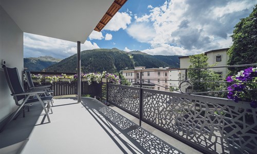 Švýcarské železniční dobrodružství 1 - Švýcarské železn. dobrodružství 1, hotel Strela