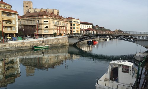 Svatojakubská pouť 5 - podél biskajského pobřeží ze San Sebastiánu do Bilbaa - Zumaia