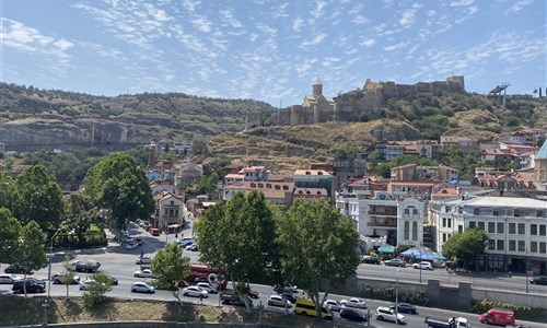 Gruzie s turistikou nejen po Kavkazu - Tbilisi - pevnost Narikala