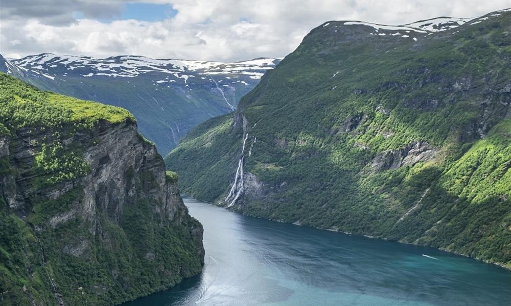 Ztraceni mezi fjordy – okruh Skandinávií