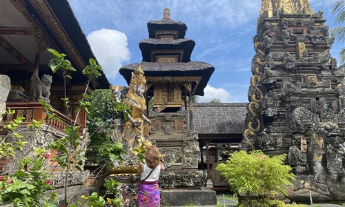 Bali - ostrov chrámů, rýžových polí a úsměvů - Ubud - chrám Saraswati