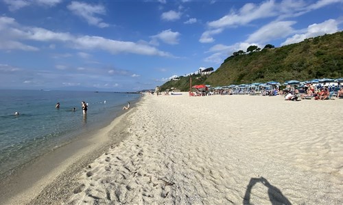 Hotel Poggio di Tropea*** - Hotelová pláž s plážovým servisem