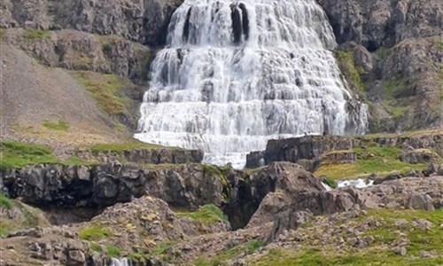 Island - západní fjordy - Island, vodopád Dynjandi