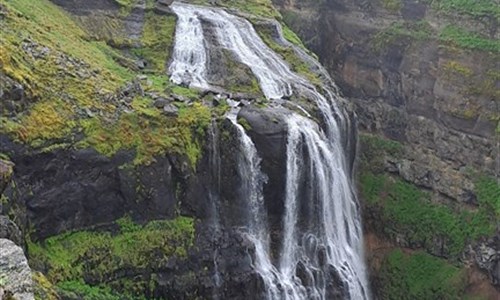 Island - západní fjordy - Vodopád Glymur