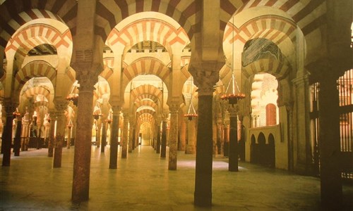 Andalusie, památky UNESCO, slavnosti a přírodní parky - letecky