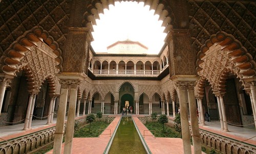 Andalusie, památky UNESCO, slavnosti a přírodní parky - letecky