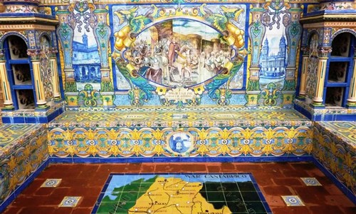 Andalusie, památky UNESCO, slavnosti a přírodní parky - letecky