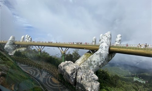 Okruh Vietnamem za přírodními krásami i památkami Unesco - Bana Hills - Golden Bridge