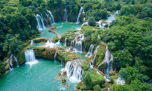 Přírodní skvosty severního Vietnamu - Ban Gioc Waterfall