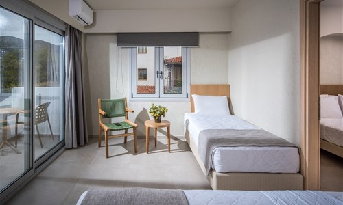 Hotel South Coast***