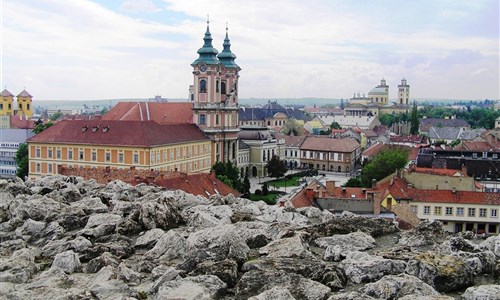 Eger, Tokaj, termály, víno a slavnosti