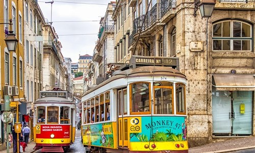 Portugalsko, země mořeplavců, slunce a vína - letecky